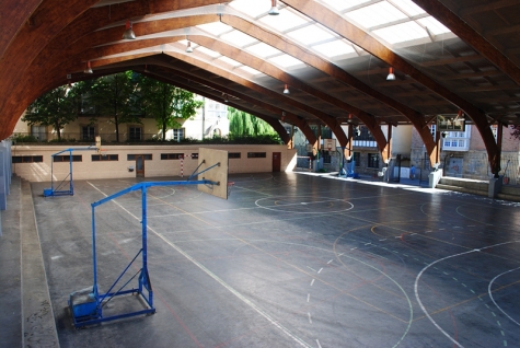EBA will execute the new changing rooms and the closing of the �El Campillo� of Vitor&iacute;a-Gasteiz