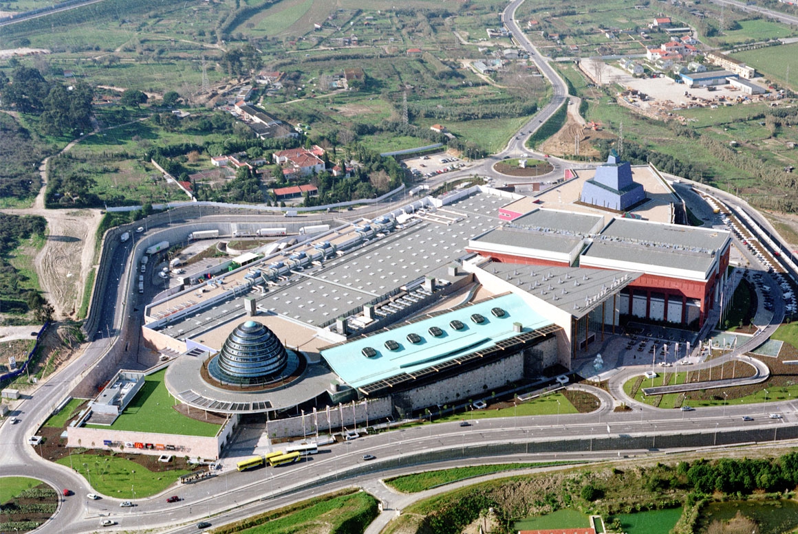 ALMADA FORUM, LISBONNE 