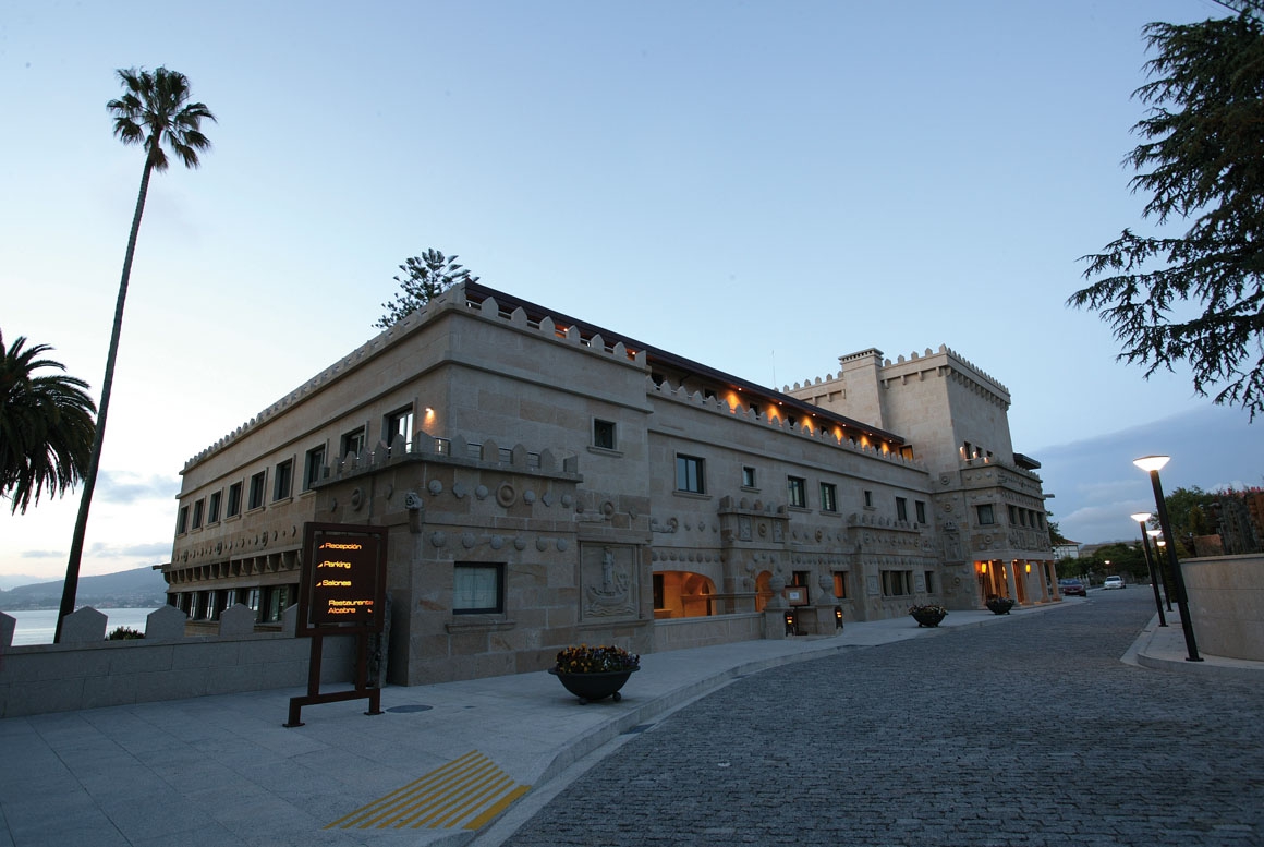 HÔTEL 5* PAZO LOS ESCUDOS À ALCABRE - VIGO, PONTEVEDRA