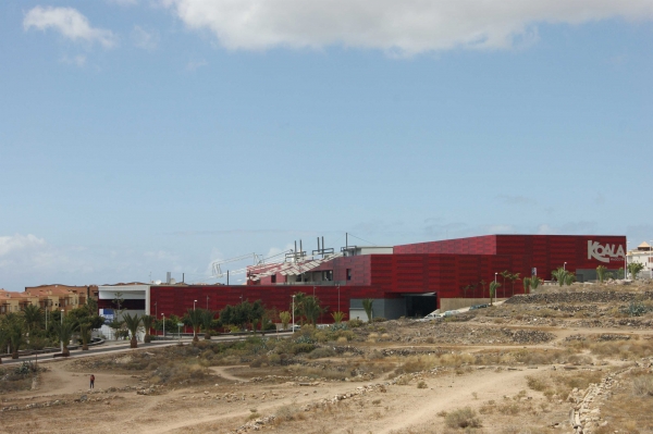 SANJOSE will reform El Galeon mall in Adeje, Tenerife