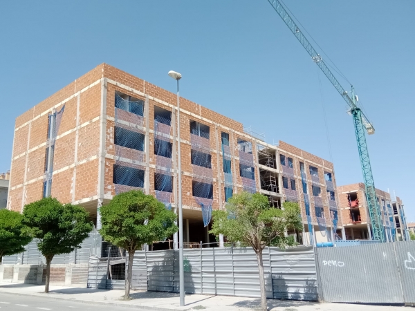 SANJOSE construir una residencia de estudiantes en la Calle Papa Luna 50-72 de Salamanca