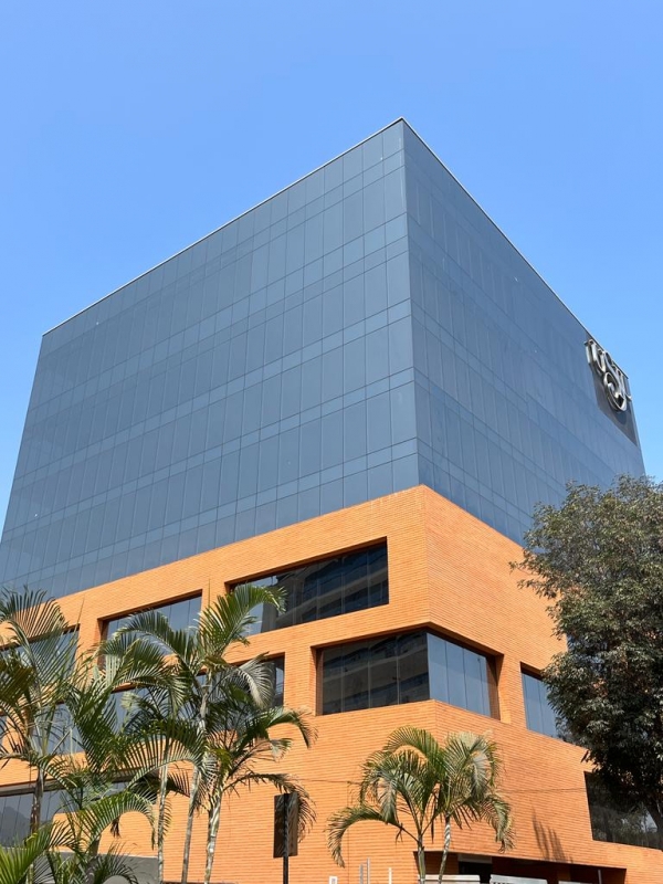 SANJOSE Per realizar las obras de implementacin del Edificio Insignia de la USIL en Lima