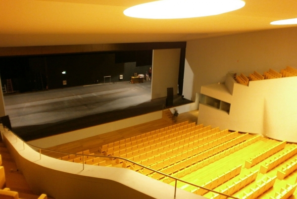 Tecnocontrol Servicios will carry out the maintenance of the Revell&iacute;n Auditorium Theater, Ceuta