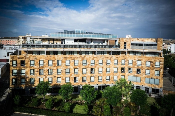 Cartuja I. will expand and refurbish the 4-star Hotel Ribera de Triana in Seville