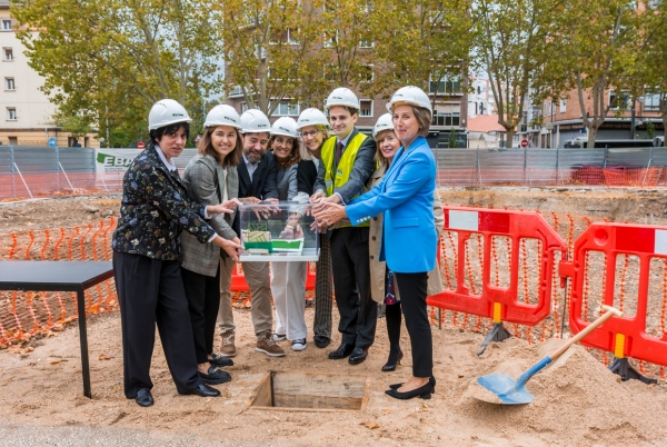 Primera Piedra de la nueva Residencia de Estudiantes en el Campus de Vitoria de la Universidad del Pa�s Vasco (UPV/EHU)