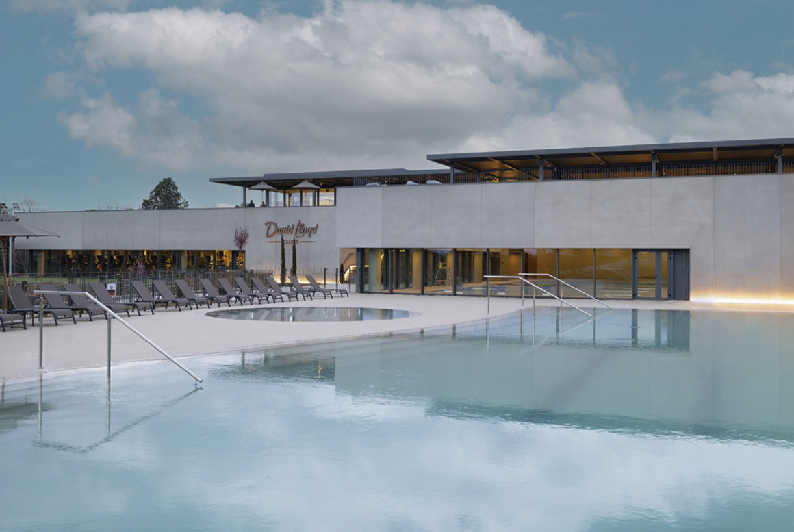 $datos['titulo'.sufijo]