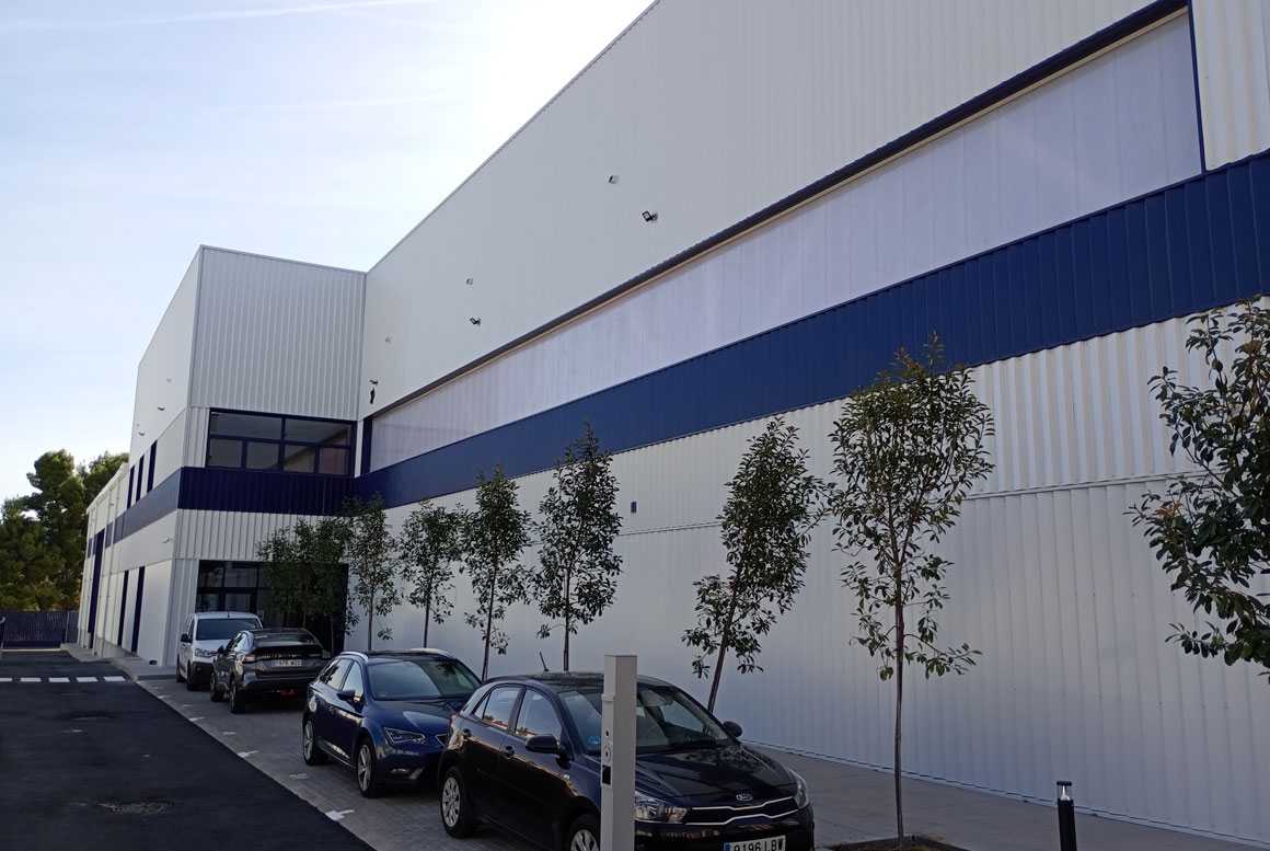 $datos['titulo'.sufijo]