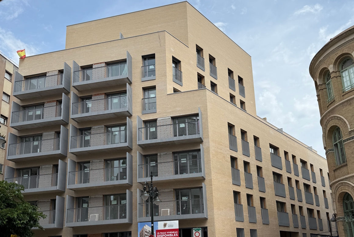 IMMEUBLE RÉSIDENTIEL CONDE DE ARANDA, SARAGOSSE