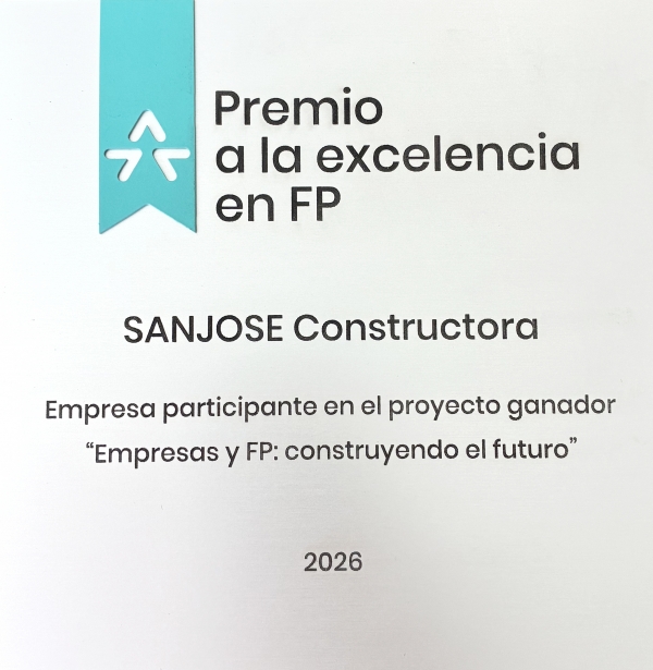 SANJOSE Constructora re&ccedil;oit le Prix d'excellence en formation professionnelle pour le projet &laquo; Entreprises et formation professionnelle : construire l'avenir &raquo;