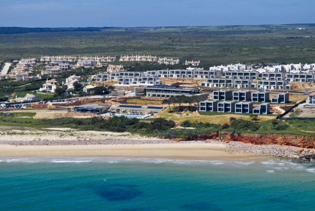 MARTINHAL SAGRES FAMILY BEACH RESORT & 5* HOTEL, ALGARVE