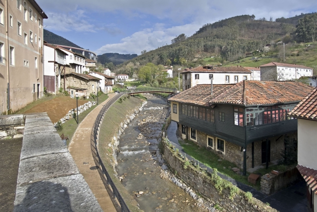 ENVIRONMENTAL RESTORATION OF THE NONAYA RIVER IN SALAS, ASTURIAS