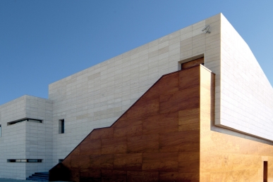 EDIFICIO DE USOS M&Uacute;LTIPLES RECINTO FERIAL