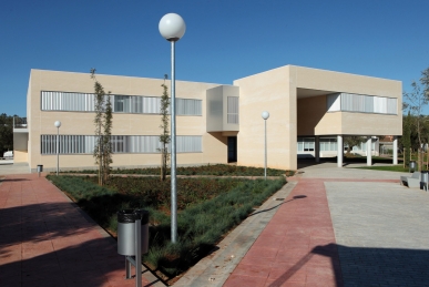 REFORMA Y AMPLIACI&Oacute;N COLEGIO ENTREOLIVOS