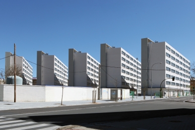 220 VIVIENDAS, GARAJES, LOCALES Y URBANIZACI&Oacute;N DE NUEVO AMATE