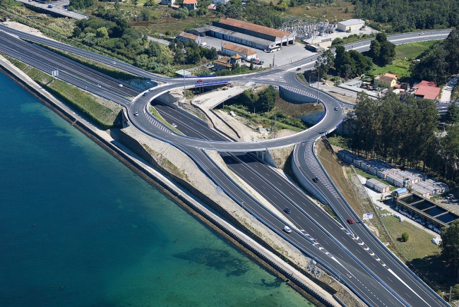 MARIN LINK ROAD OF PO-546. FAST TRACK MARÍN BUEU VG 4.4 FROM O REGUEIRIÑO TO PO-11, PONTEVEDRA