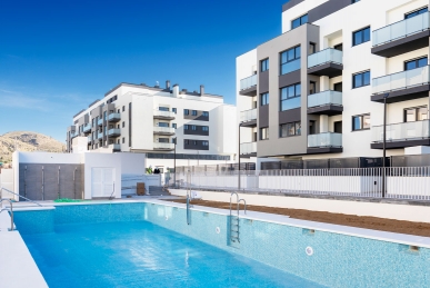 RESIDENCIAL C&Eacute;LERE VEGA