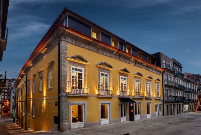 HISTORIC HOTEL PESTANA POUSADA DO PORTO - RUA DAS FLORES 4 ÉTOILES, PORTO