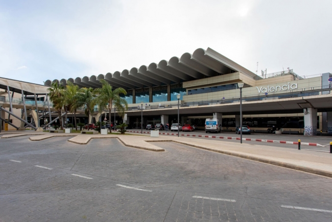 INSTALAÇÃO FOTOVOLTAICA NO AEROPORTO DE VALENCIA (25 MW)