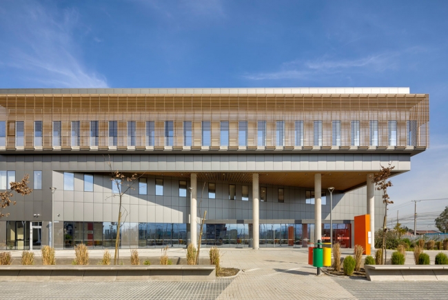 $datos['titulo'.sufijo]