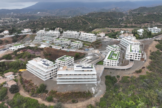 EDIF&Iacute;CIO DE HABITA&Ccedil;AO AUSTRALY AURES EM ESTEPONA, M&Aacute;LAGA 